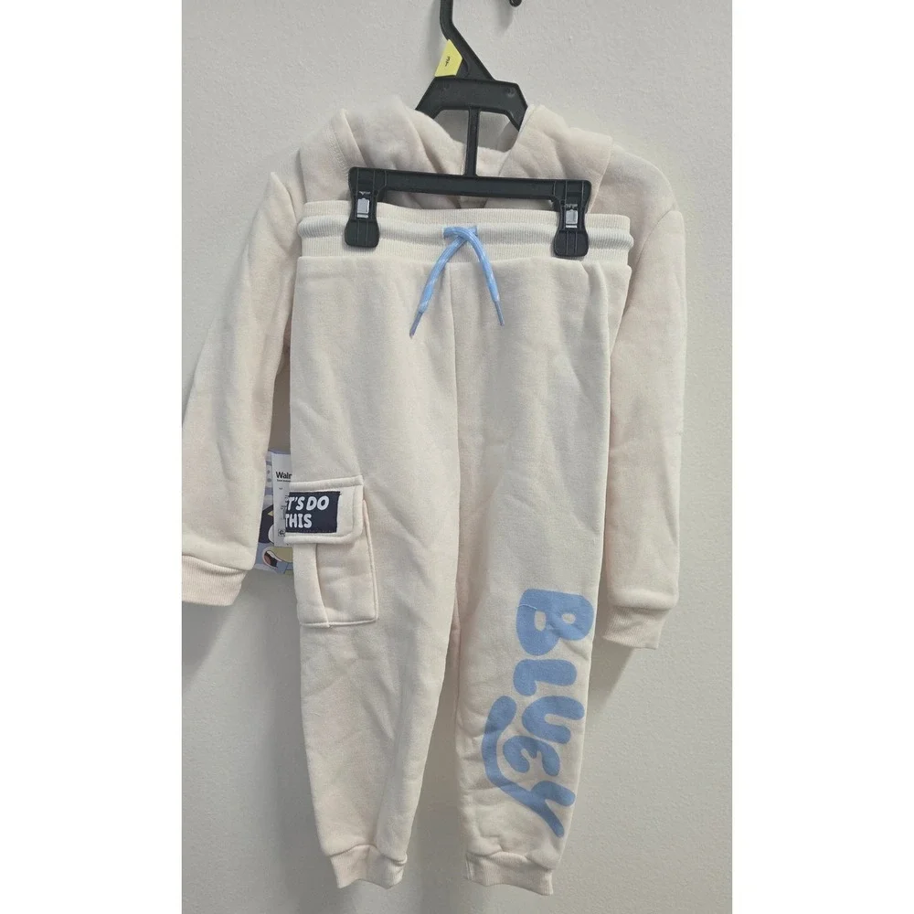 Bluey Toddler Hoodie and Jogger Pants 2pc Set Whitecap Gray 3T FL2543459EY
